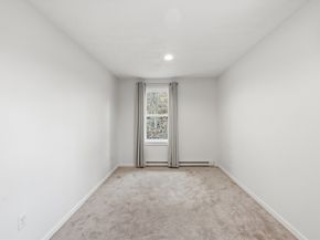 5 Swan Ave B, Worcester MA 01602