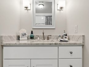 99-105 Broad St 8C, Boston MA 02110