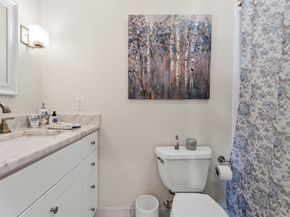 99-105 Broad St 8C, Boston MA 02110