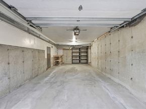 202 Torrey Ln Ext 202, Holden MA 01520