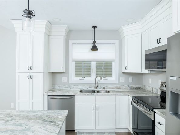 10 Soucy Drive 10, Rutland MA 01543