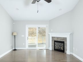 10 Soucy Drive 10, Rutland MA 01543
