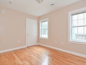 35 Ellington St, Boston MA 02121