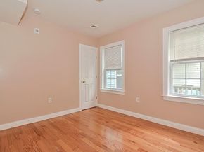 35 Ellington St, Boston MA 02121