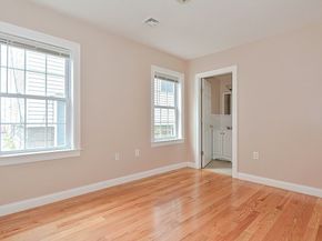 35 Ellington St, Boston MA 02121