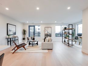 62 Foundry St 202, Wakefield MA 01880