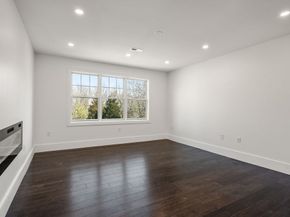 51 Plympton Rd, Sudbury MA 01776