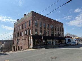 106 Main St, Spencer MA 01562