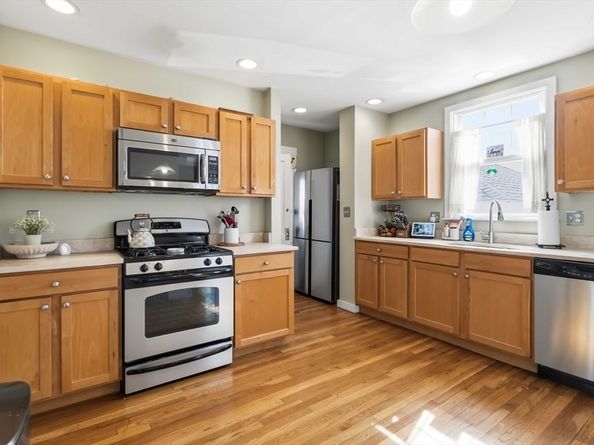 18 Chandler Street 18, Arlington MA 02474