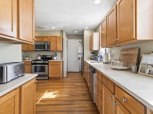 18 Chandler Street 18, Arlington MA 02474