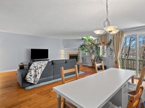 27 Lebeaux Dr 27, Shrewsbury MA 01545