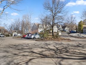 27 Lebeaux Dr 27, Shrewsbury MA 01545
