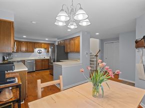 27 Lebeaux Dr 27, Shrewsbury MA 01545