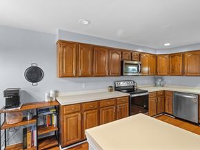 27 Lebeaux Dr 27, Shrewsbury MA 01545
