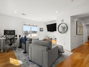 1 Leonard Pl 3, Boston MA 02127
