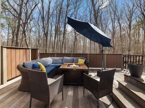 275 Chestnut St, Uxbridge MA 01569