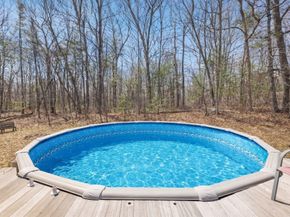 275 Chestnut St, Uxbridge MA 01569