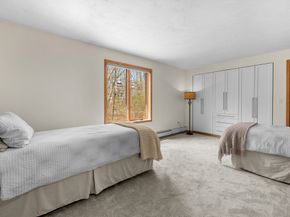 275 Chestnut St, Uxbridge MA 01569
