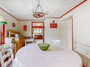 9 Parkview Ave, Beverly MA 01915