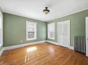11 Hampshire St, Everett MA 02149