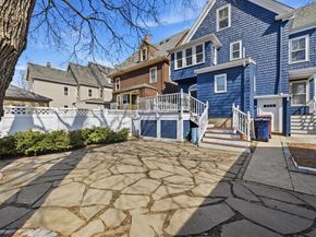 11 Hampshire St, Everett MA 02149