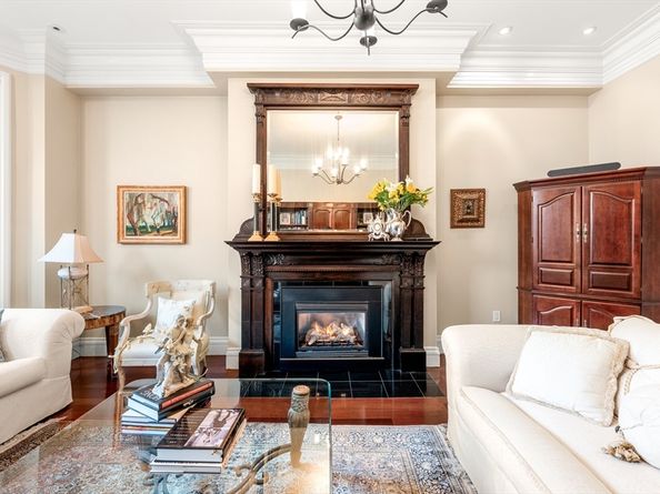 392 Marlborough St 1, Boston MA 02115