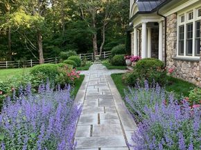 448 & 454 Concord Road, Weston MA 02493