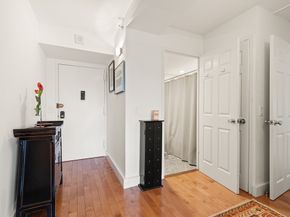 250 Hammond Pond Pkwy 1503N, Newton MA 02467