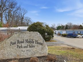 181 Boston Post Rd East 34, Marlborough MA 01752