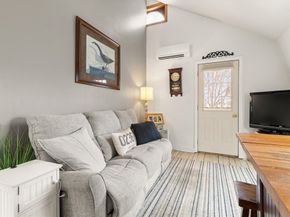 8-R North Street 5C, Plymouth MA 02360