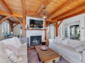 89 Choate St, Essex MA 01929