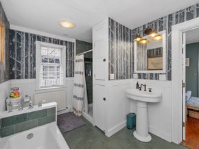 89 Choate St, Essex MA 01929