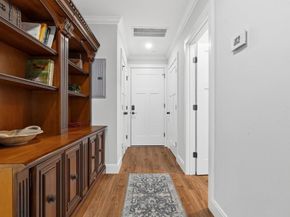 1721 Centre St 304, Boston MA 02132