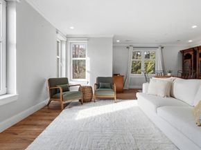 1721 Centre St 304, Boston MA 02132