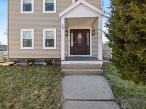 24 Summer St, Westborough MA 01581