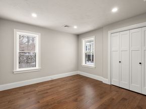 2 Northrop St, Hopedale MA 01747