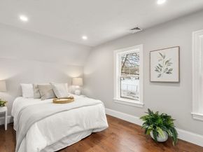2 Northrop St, Hopedale MA 01747