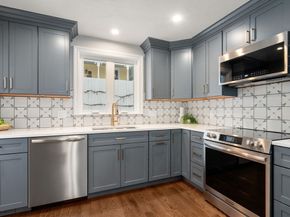 2 Northrop St, Hopedale MA 01747