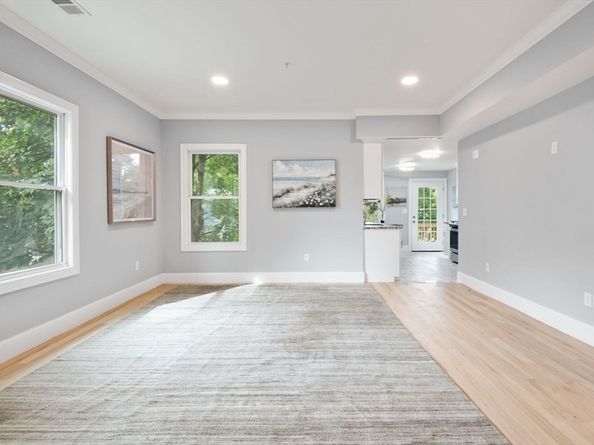 7 Waumbeck 2, Boston MA 02121