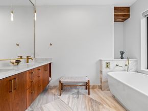 71 Grove St, Brookline MA 02467