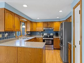 20 Country Farm Rd, East Bridgewater MA 02333