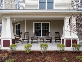 7 Crescent Way 209, Sturbridge MA 01566