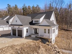 306 Fisher Rd, Holden MA 01520