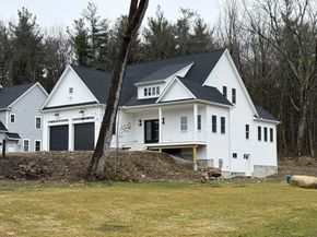 306 Fisher Rd, Holden MA 01520