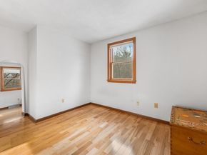 90 Sunnyside Ave, Reading MA 01867