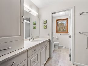 90 Sunnyside Ave, Reading MA 01867