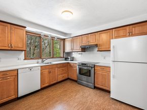 90 Sunnyside Ave, Reading MA 01867