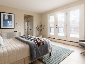 17 Smith Place, Cambridge MA 02138