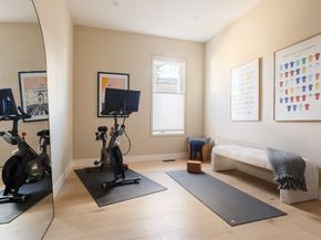 17 Smith Place, Cambridge MA 02138