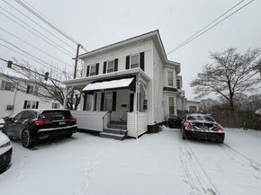 719 Main St, Clinton MA 01510